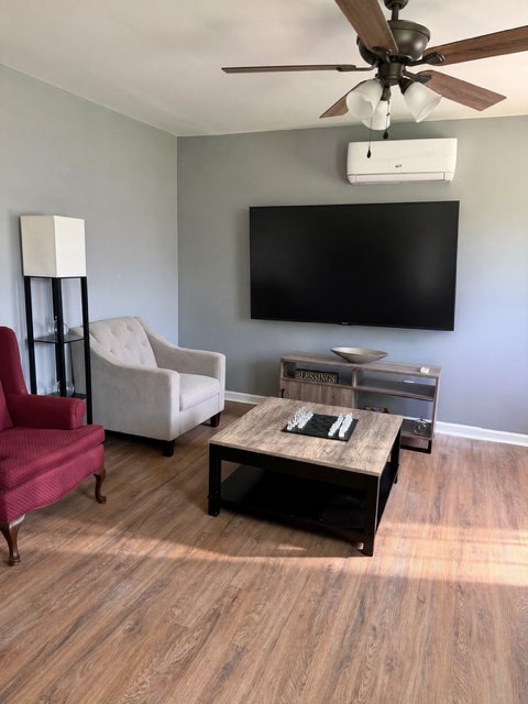 Private bedroom